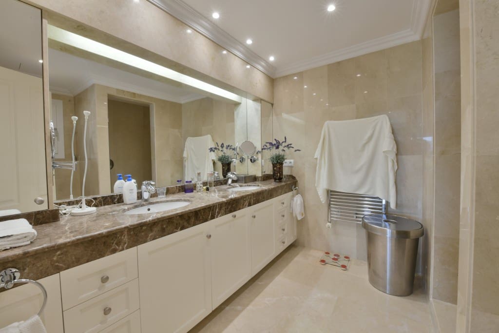 4 bedroom Villa for sale in Puerto de Andratx with pool garage - € 3,900,000 (Ref: 9074916)