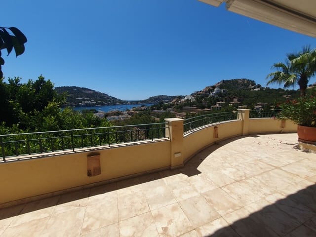 4 soveværelse Villa til salg i Puerto de Andratx, Andratx med swimmingpool garage - € 3.900.000 (Ref: 9074916)