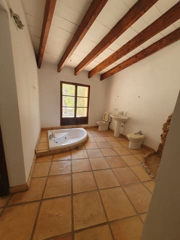 3 soveværelse Finca/Landehus til salg i Andratx med swimmingpool - € 1.100.000 (Ref: 9074917)