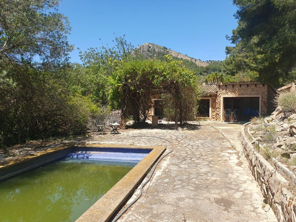 3 soveværelse Finca/Landehus til salg i Andratx med swimmingpool - € 1.100.000 (Ref: 9074917)