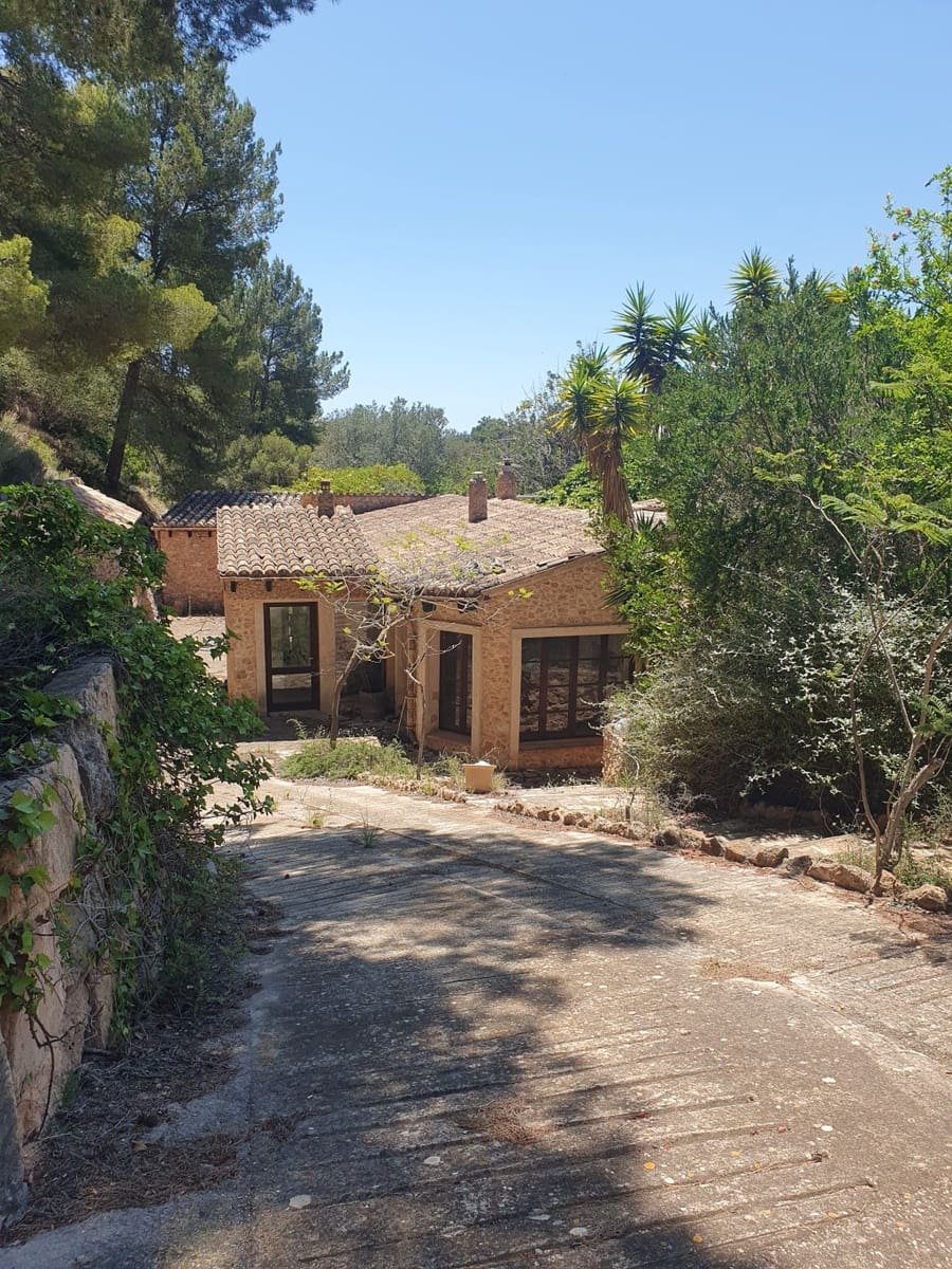 3 soveværelse Finca/Landehus til salg i Andratx med swimmingpool - € 1.100.000 (Ref: 9074917)