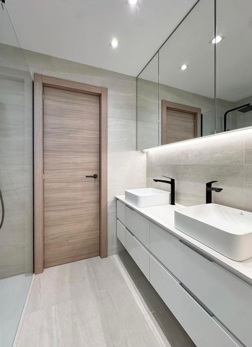 2 sypialnia Apartament na sprzedaż w Puerto Portals z basenem garażem - 1 065 000 € (Ref: 9132192)