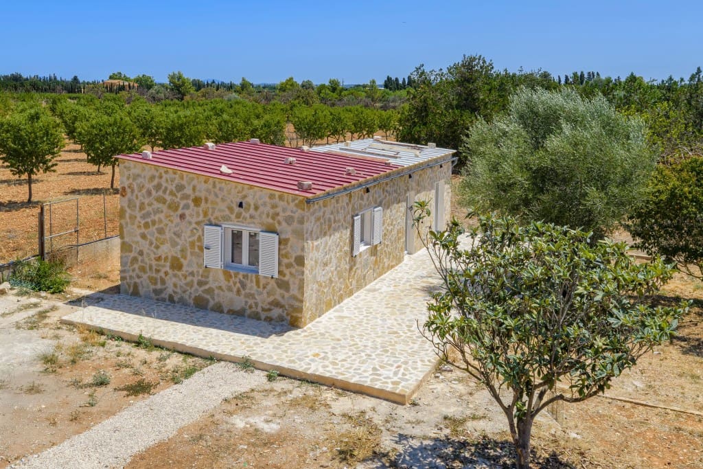 8 soveværelse Finca/Landehus til salg i Binissalem med swimmingpool - € 3.900.000 (Ref: 9148988)