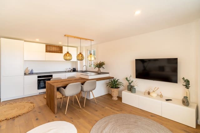 2 soveværelse Lejlighed til salg i Santa Ponsa, Calvià - € 599.000 (Ref: 9173283)