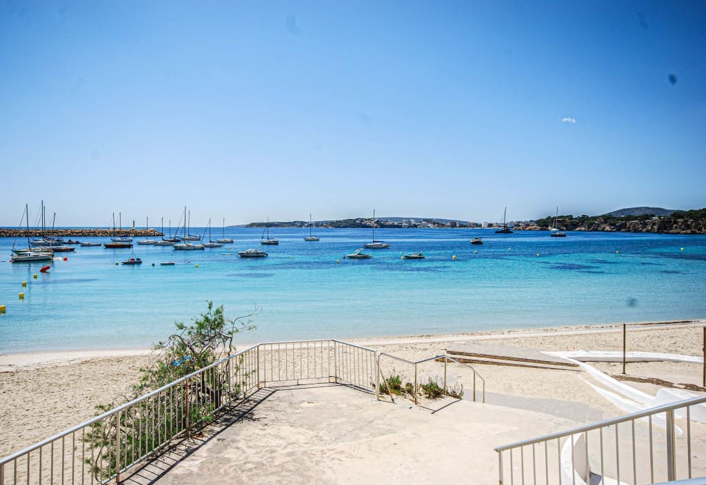 1 soveværelse Lejlighed til salg i Puerto Portals med swimmingpool - € 499.950 (Ref: 9269275)