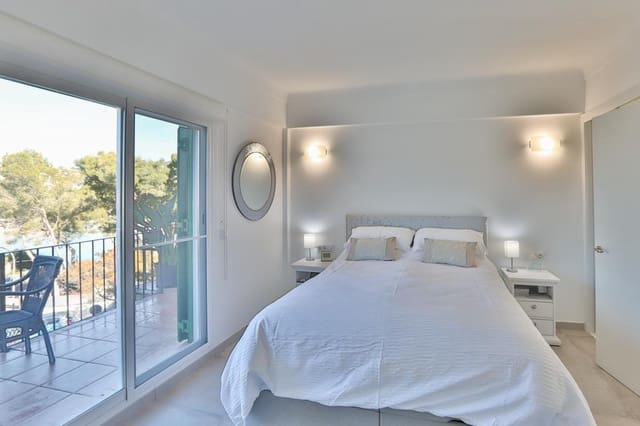 2 bedroom Apartment for sale in Santa Ponsa, Calvià with garage - € 599,000 (Ref: 9310584)