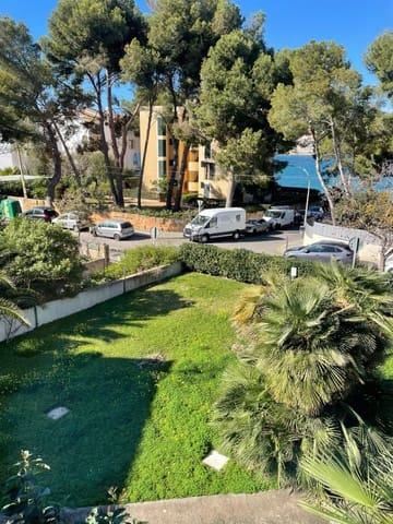 2 bedroom Apartment for sale in Santa Ponsa, Calvià with garage - € 599,000 (Ref: 9310584)