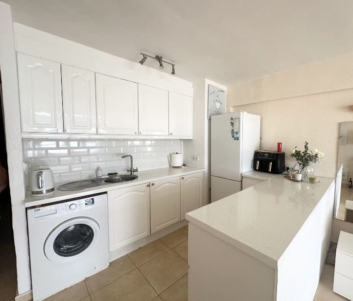 1 soveværelse Lejlighed til salg i Torrenova med swimmingpool - € 289.000 (Ref: 9348997)