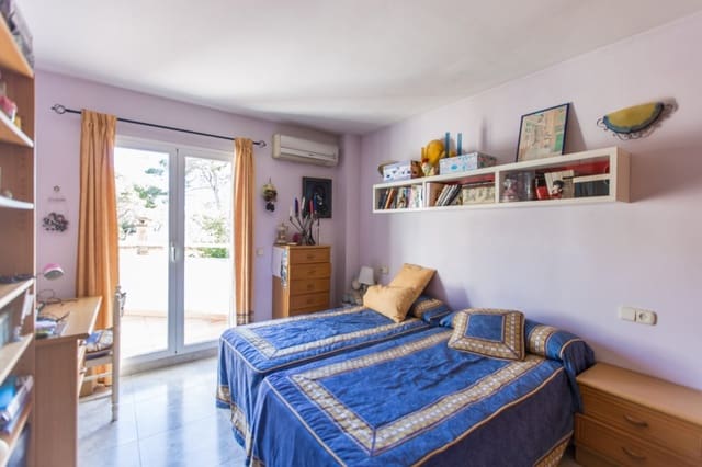 5 soverom Villa til salgs i Portals Nous, Calvià med garasje - € 1 550 000 (Ref: 9390146)