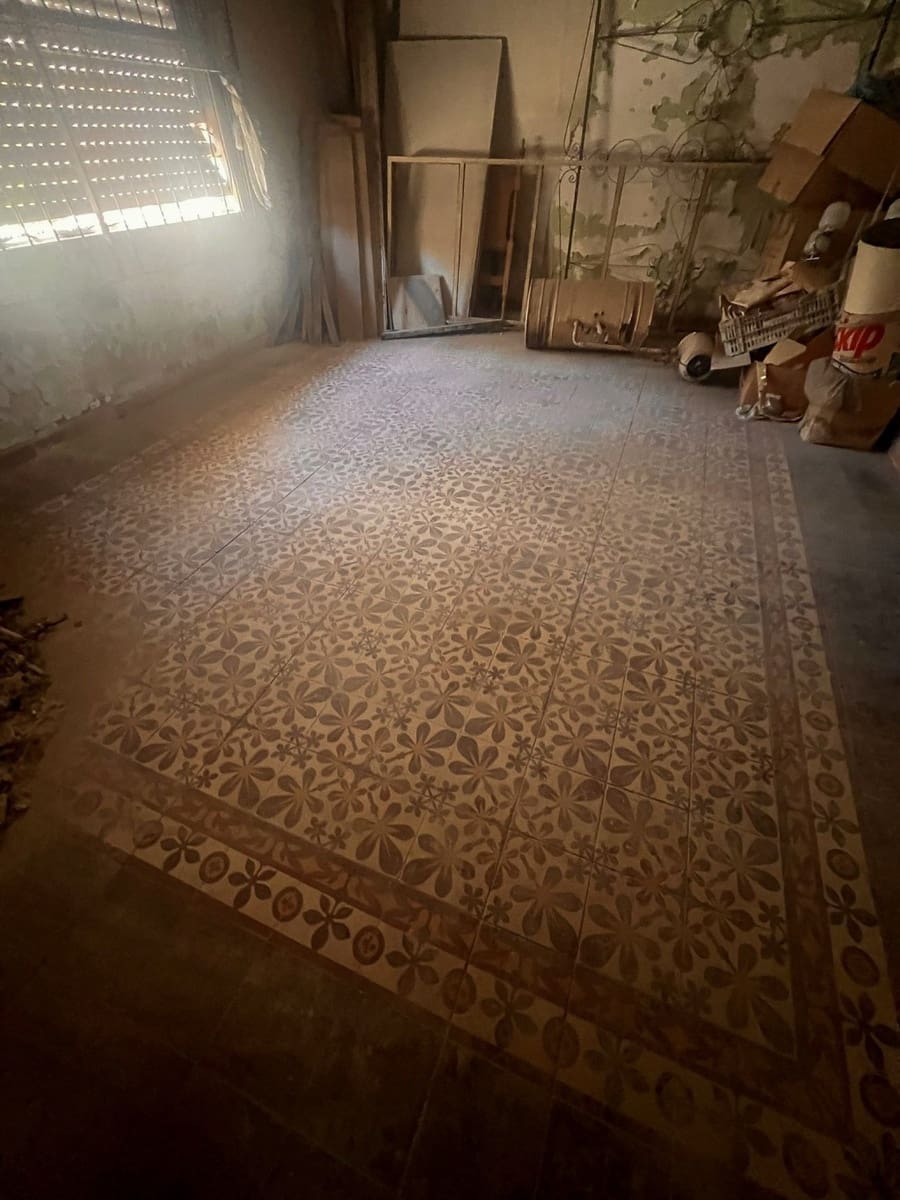 6 bedroom Townhouse for sale in Palma de Mallorca - € 1,200,000 (Ref: 9429410)