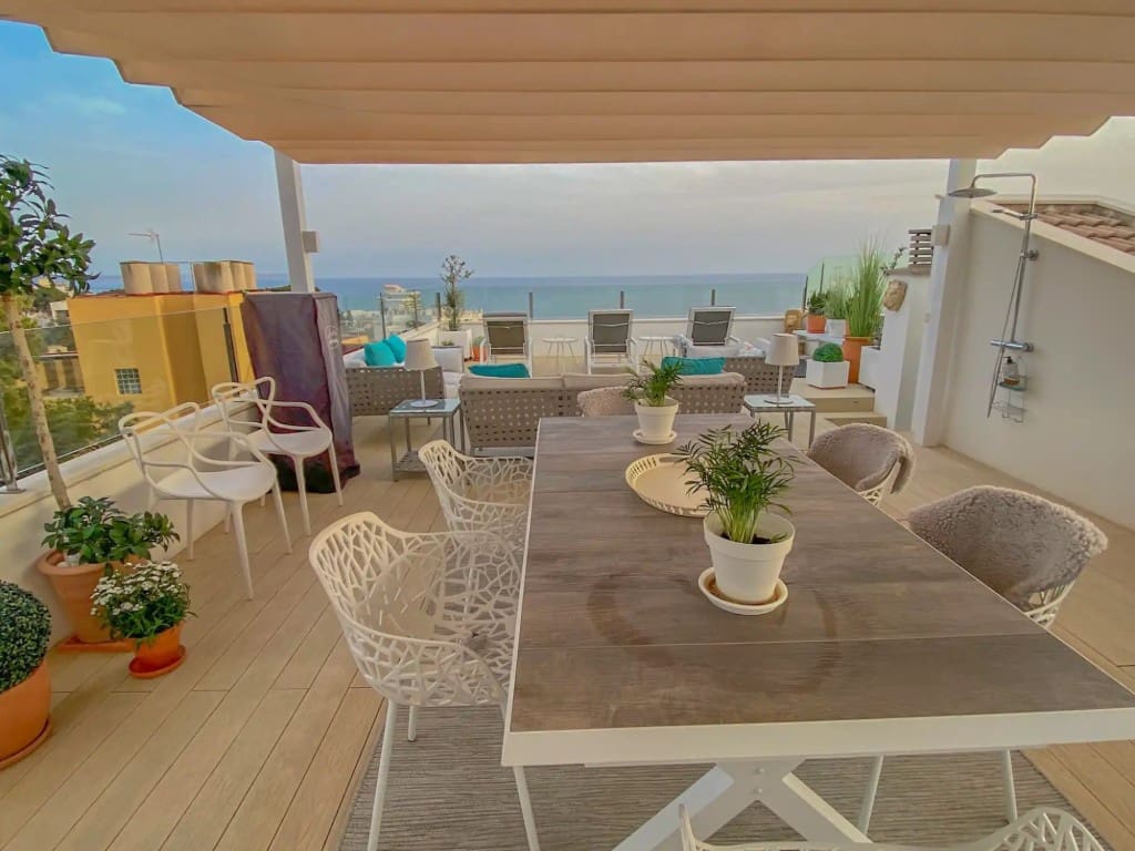 2 soveværelse Penthouse til salg i Cala Mayor med swimmingpool garage - € 1.700.000 (Ref: 9533204)