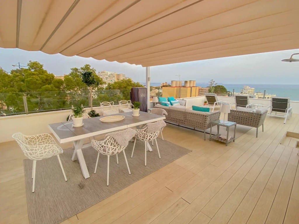 2 soveværelse Penthouse til salg i Cala Mayor med swimmingpool garage - € 1.700.000 (Ref: 9533204)