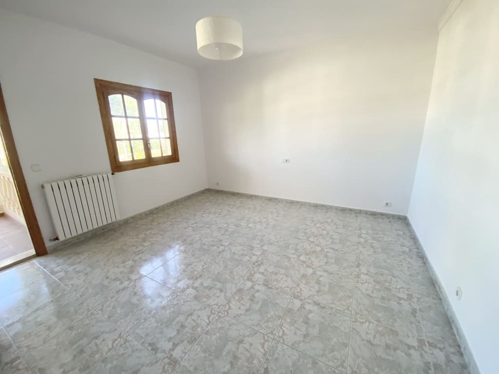 5 bedroom Villa for rent in Santa Ponsa with pool garage - € 7,000 (Ref: 9590719)