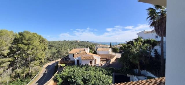 3 makuuhuone Huvila myytävänä paikassa Genova, Palma de Mallorca mukana uima-altaan 
autotalli - 2 300 000 € (Ref: 9594659)