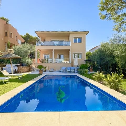 5 makuuhuone Huvila myytävänä paikassa El Toro / Port Adriano, Calvià mukana uima-altaan 
autotalli - 2 100 000 € (Ref: 9598682)