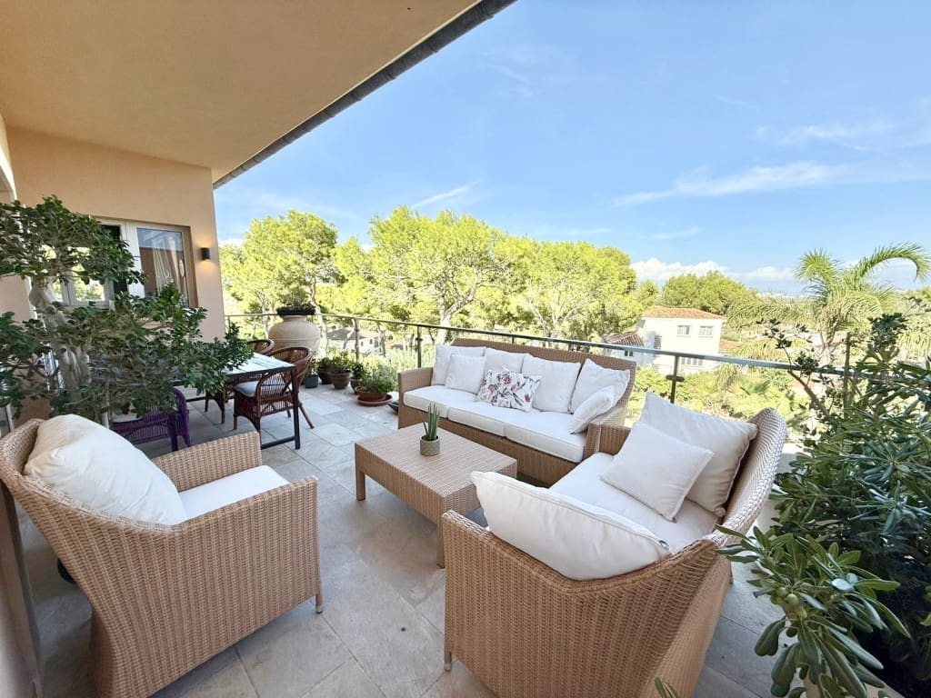 5 makuuhuone Huvila myytävänä paikassa El Toro / Port Adriano mukana uima-altaan 
autotalli - 2 100 000 € (Ref: 9598682)