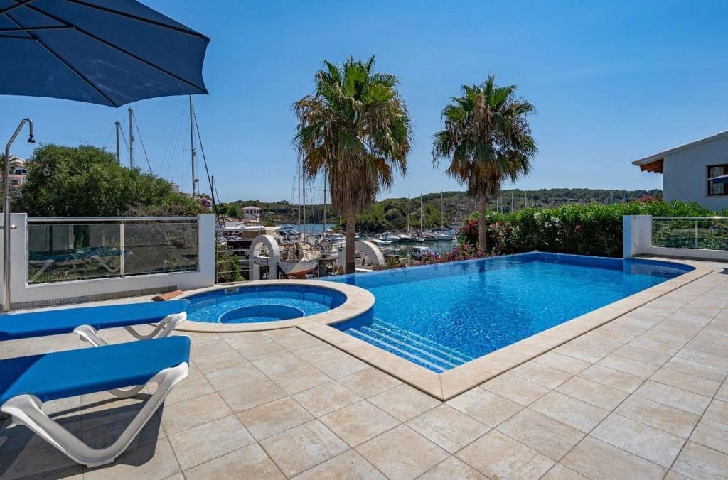 5 soverom Villa til salgs i Port d'Addaia med svømmebasseng garasje - € 1 500 000 (Ref: 9607206)