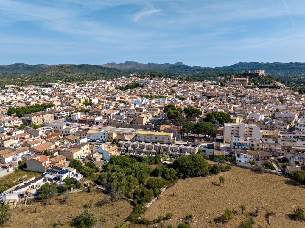 3 bedroom Townhouse for sale in Arta with pool garage - € 888,000 (Ref: 9618949)