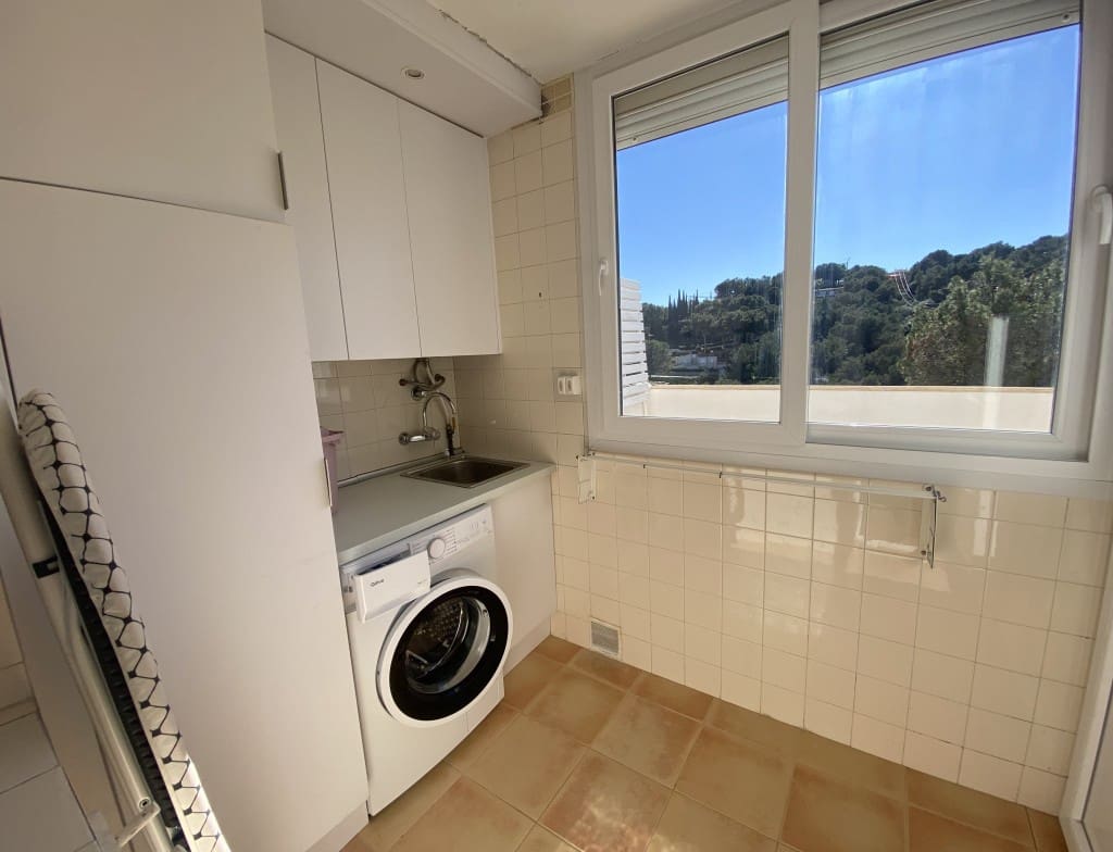 3 bedroom Apartment for rent in Cas Catala with pool garage - € 3,800 (Ref: 9629633)