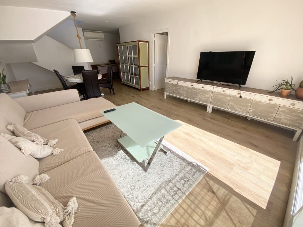 3 bedroom Apartment for rent in Cas Catala with pool garage - € 3,800 (Ref: 9629633)