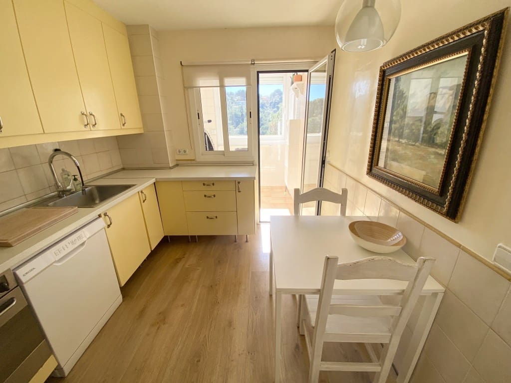 3 bedroom Apartment for rent in Cas Catala with pool garage - € 3,800 (Ref: 9629633)