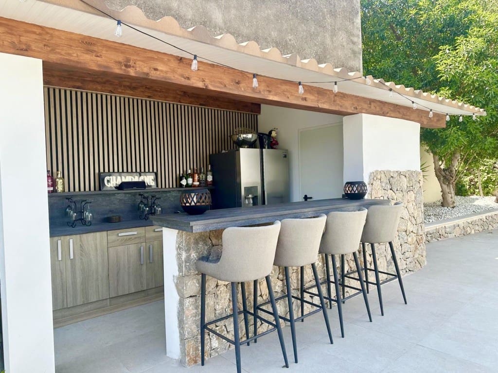 Chalet de 5 habitaciones en Es Capdella en venta con piscina - 2.395.000 € (Ref: 9636449)