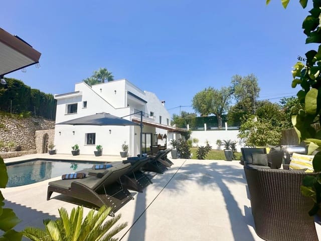 Chalet de 5 habitaciones en Es Capdella, Calvià en venta con piscina - 2.395.000 € (Ref: 9636449)