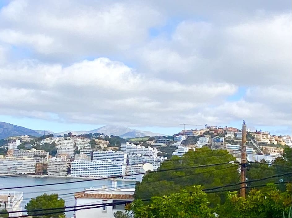 Chalet de 4 habitaciones en Santa Ponsa en venta con piscina - 3.000.000 € (Ref: 9679483)