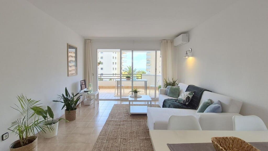 Apartamento de 2 habitaciones en Puerto Portals en venta con piscina garaje - 765.000 € (Ref: 9770361)