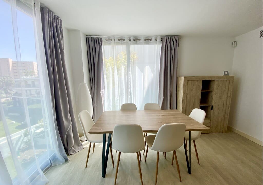 3 bedroom Apartment for rent in Palmanova with pool garage - € 2,500 (Ref: 9806241)