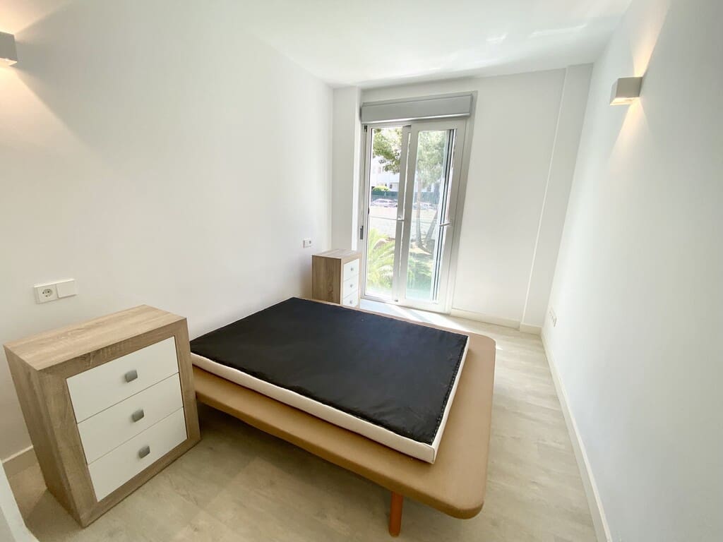 3 bedroom Apartment for rent in Palmanova with pool garage - € 2,500 (Ref: 9806241)