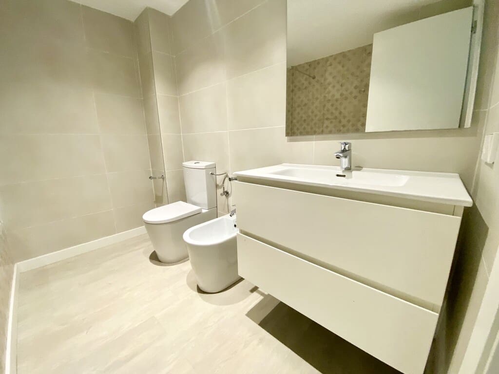 3 bedroom Apartment for rent in Palmanova with pool garage - € 2,500 (Ref: 9806241)