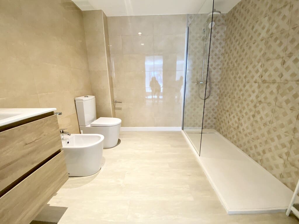 3 bedroom Apartment for rent in Palmanova with pool garage - € 2,500 (Ref: 9806241)