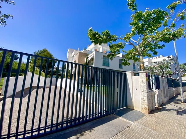 3 bedroom Apartment for rent in Palmanova, Calvià with pool garage - € 2,500 (Ref: 9806241)