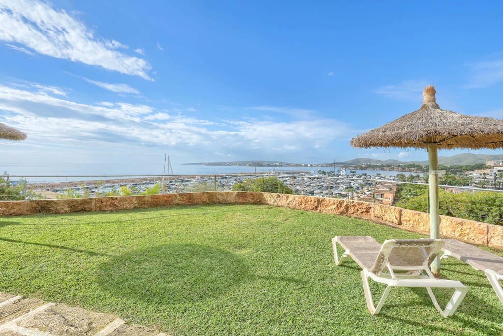 2 bedroom Apartment for sale in Portals Nous with pool garage - € 1,495,000 (Ref: 9811341)
