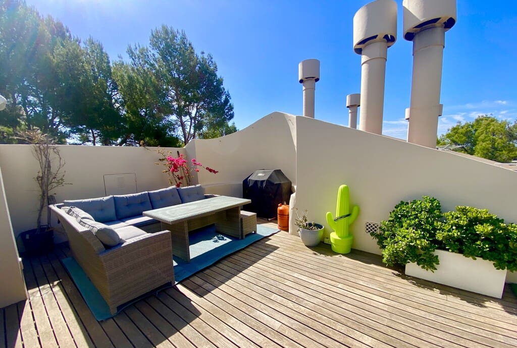 2 soveværelse Penthouse til salg i Bendinat med swimmingpool - € 850.000 (Ref: 9836036)
