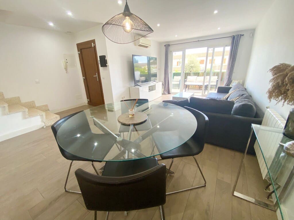 3 bedroom Townhouse for sale in Portals Nous - € 850,000 (Ref: 9845173)