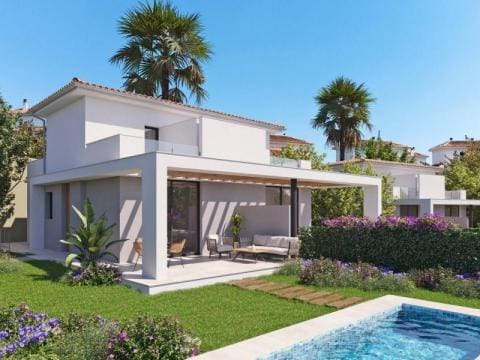 Chalet de 3 habitaciones en Cala Romantica en venta con piscina - 745.000 € (Ref: 9855124)