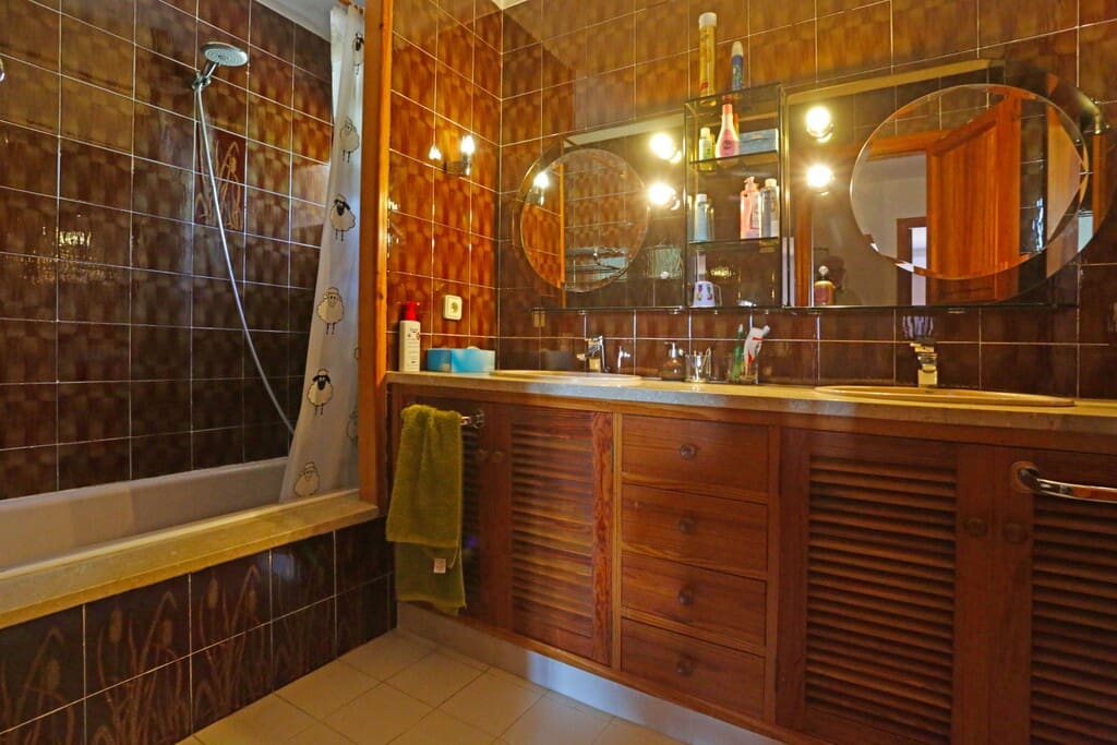 4 sovrum Villa till salu i Santa Ponsa med pool garage - 1 950 000 € (Ref: 9910356)