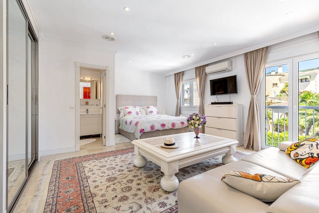 4 bedroom Penthouse for sale in San Agustin / Sant Agusti with pool garage - € 3,750,000 (Ref: 9912698)