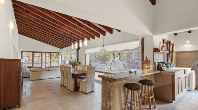 4 camera da letto Finca/Casa di Campagna in vendita in Calvià con piscina - 1.995.000 € (Rif: 9941833)