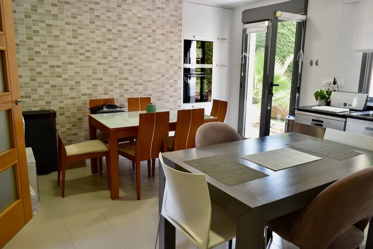 4 soveværelse Villa til salg i Albir med swimmingpool garage - € 1.150.000 (Ref: 10030016)