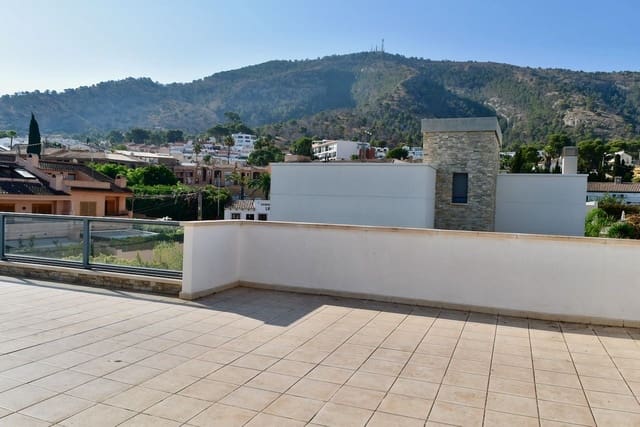 4 soveværelse Villa til salg i Albir, Alfaz del Pi / L'Alfàs del Pi med swimmingpool garage - € 1.150.000 (Ref: 10030016)