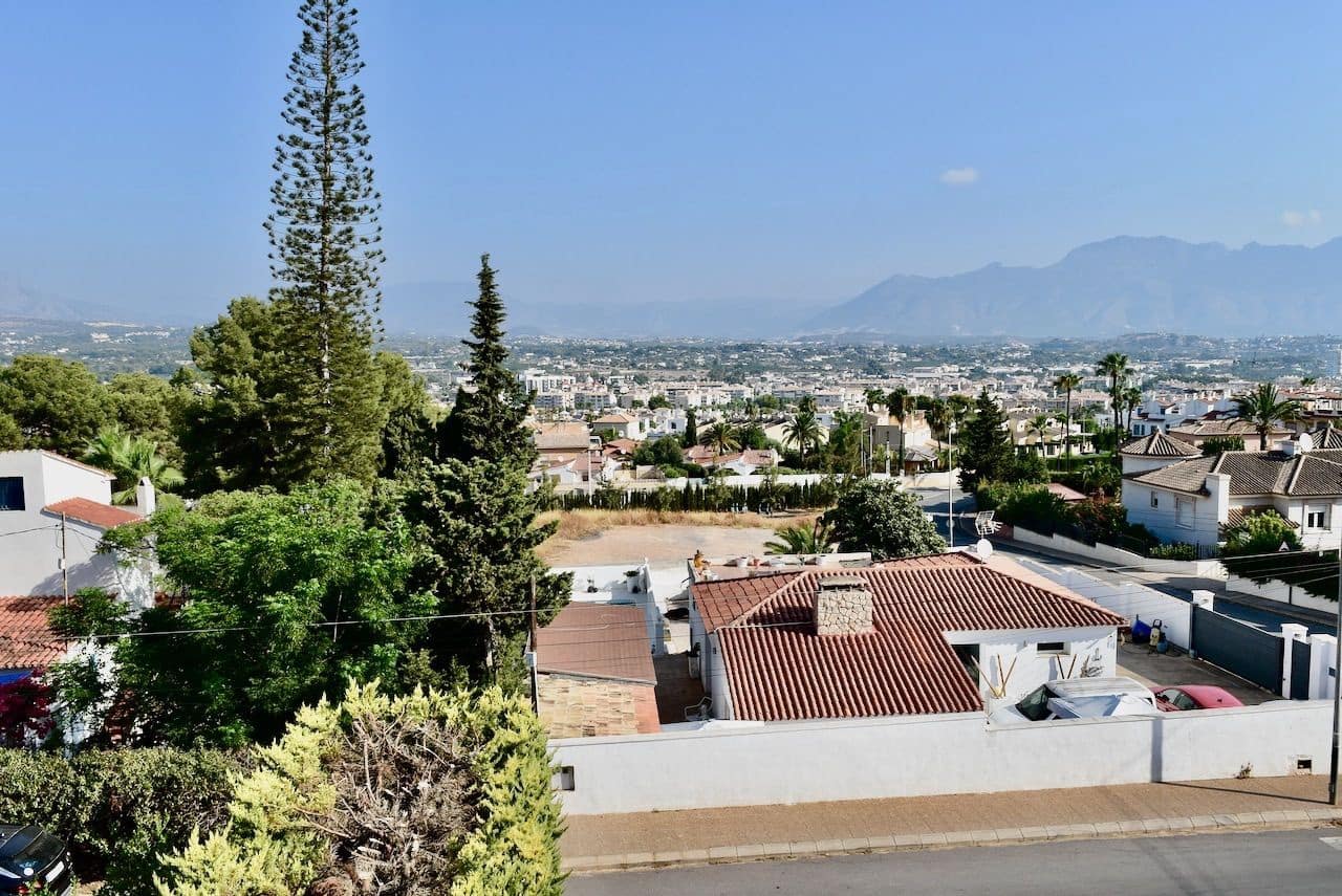 4 soveværelse Villa til salg i Albir med swimmingpool garage - € 1.150.000 (Ref: 10030016)