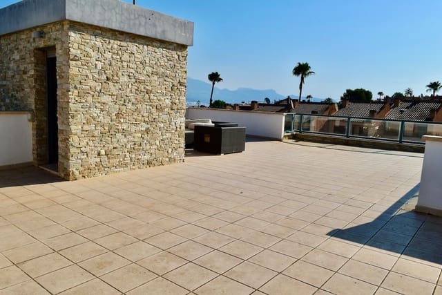 4 soveværelse Villa til salg i Albir, Alfaz del Pi / L'Alfàs del Pi med swimmingpool garage - € 1.150.000 (Ref: 10030016)