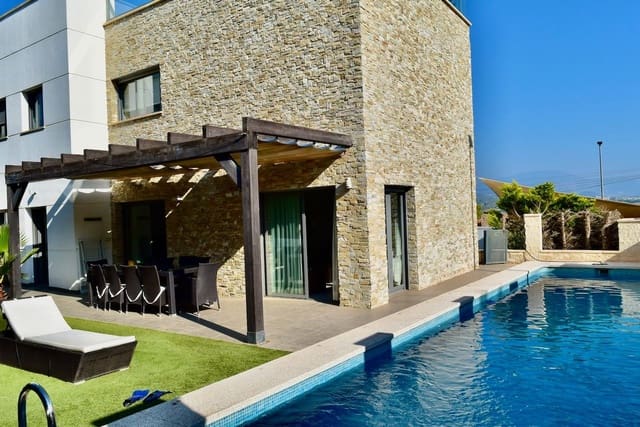 4 soveværelse Villa til salg i Albir, Alfaz del Pi / L'Alfàs del Pi med swimmingpool garage - € 1.150.000 (Ref: 10030016)