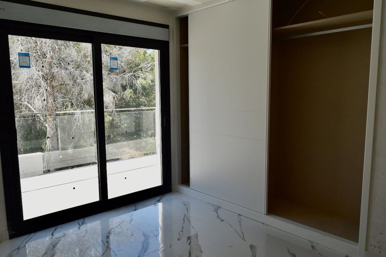 Chalet de 3 habitaciones en La Nucia en venta con piscina garaje - 600.000 € (Ref: 6442309)
