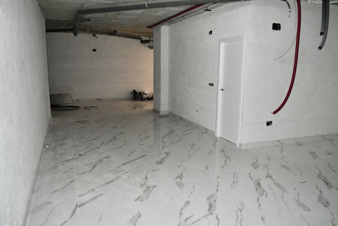 Chalet de 3 habitaciones en La Nucia en venta con piscina garaje - 600.000 € (Ref: 6442309)