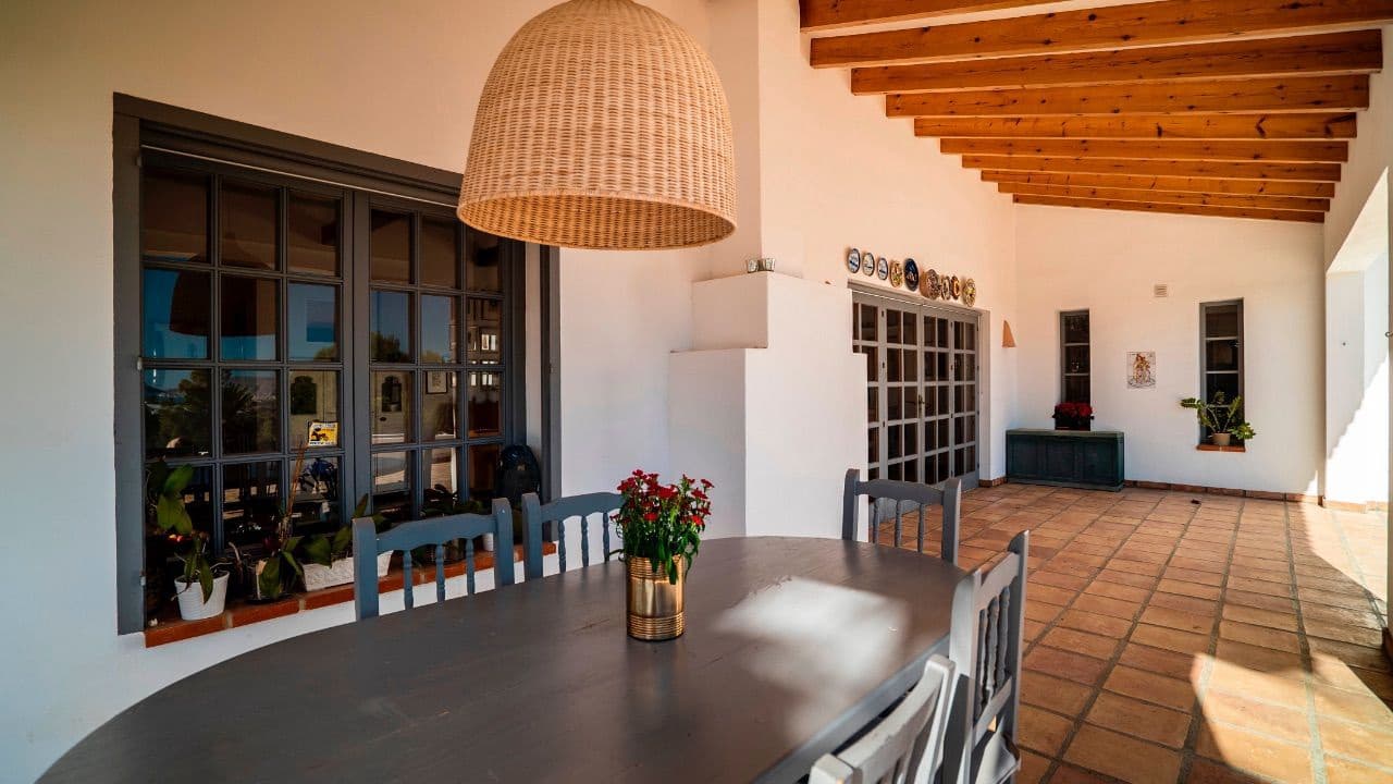 Chalet de 7 habitaciones en Alfaz del Pi / L'Alfàs del Pi en venta con piscina garaje - 1.550.000 € (Ref: 6640204)