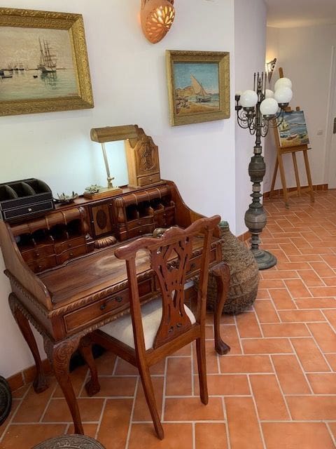 9 bedroom Villa for sale in El Campello with pool garage - € 1,800,000 (Ref: 7346952)